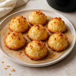 NEW - Crispy Coconut Macaroons